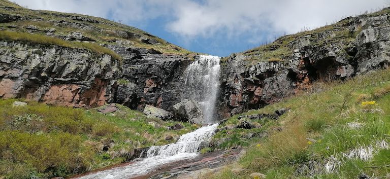 Koljchin skok Waterfall